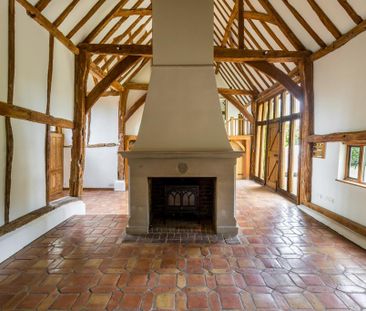 4 bedroom barn to rent - Photo 1