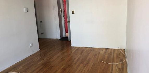 4 1/2 Alouer St Michel - Photo 2