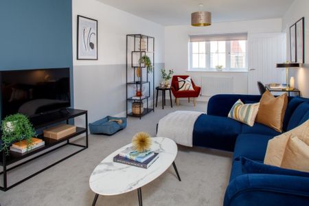 4 bedroom detached house to rent - Photo 2