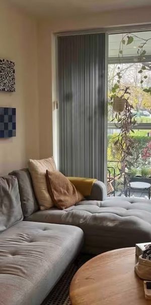 2 Bed Flat, Brixton Road, SW9 - Photo 1