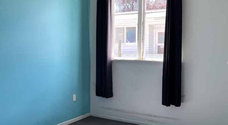 CARTERTON - 2 BEDROOMS - Photo 4