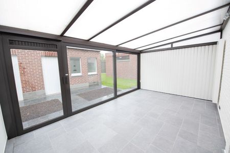 Prachtig gerenoveerde woning met tuin en 2 slaapkamers in Olsene te huur! - Foto 2