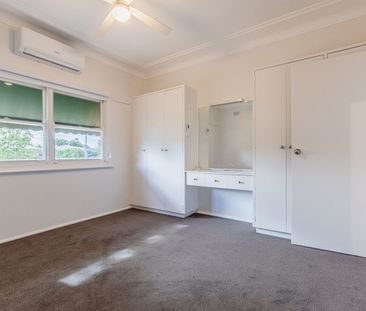 Renovated & Ready To Move Into! - Photo 3