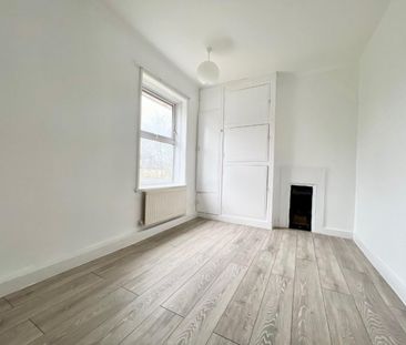 3 bedroom House To Let - Photo 5