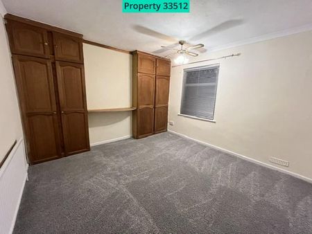 2 bedroom terraced house to rent - Photo 2