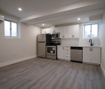 **Cozy** 1-Bedroom Apartment in Welland - Photo 1