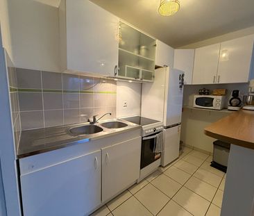 Location Appartement 2 pièces 40m² - Photo 5