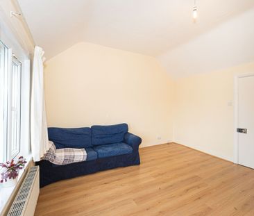 2 Bed Flat, Saint Mary's Road, W5 - Photo 6