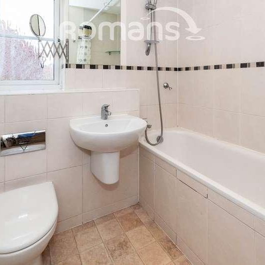Dalby Gardens, Maidenhead, SL6 - Photo 1