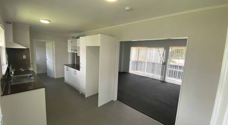 9 Malmo Place, Manurewa - Photo 4