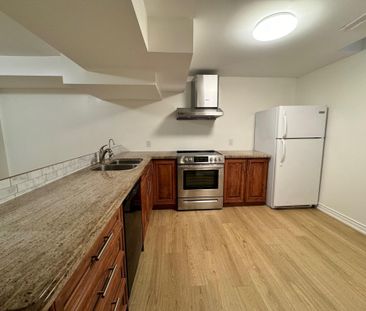 For Lease - Bsmt 56 Crystal Drive, Richmond Hill, Ontario - Photo 4