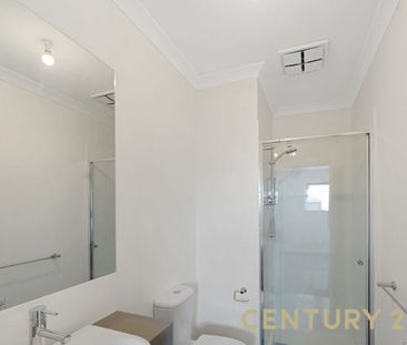 Modern Home, Great Location - Photo 3