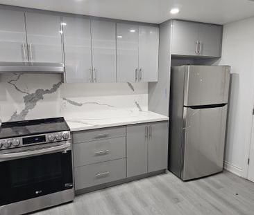 For Lease - 7590 Saint Barbara Boulevard, Mississauga, Ontario - Photo 1