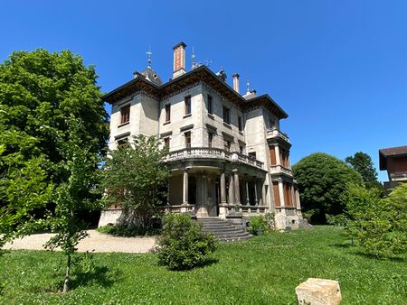 Location Appartement 4 pièces 159m² - Photo 4