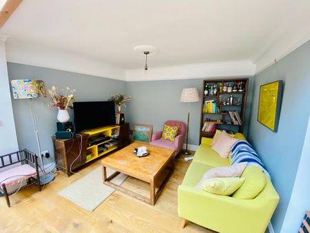 1 Bed Flat, Herne Hill, SE24 - Photo 2
