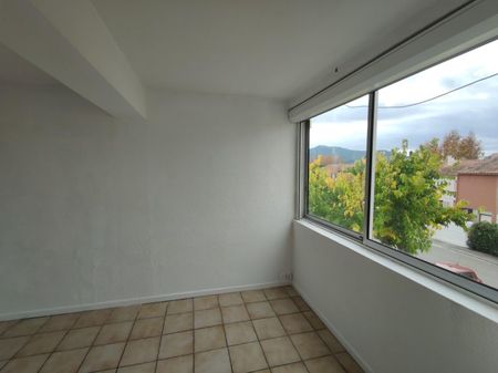 Location / Appartement T3 - Photo 3