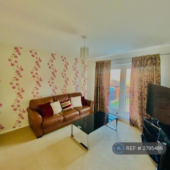 4 bedroom terraced house to rent - Photo 1