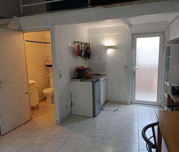 T1 - Photo 2