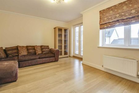 4 bedroom townhouse to rent - Photo 2