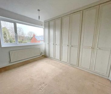 Dogford Road, Royton - Photo 6