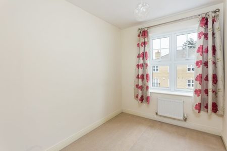 4 bedroom terraced house to rent - Photo 4