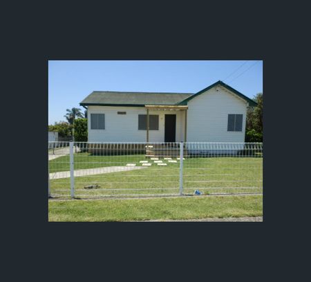 108 Koona Street, Albion Park Rail, NSW 2527 - Photo 3