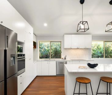 Effortless Low-set Living in "Sinnamon Glade Estate" - Photo 1