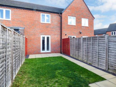 2 bedroom terraced house to rent - Photo 5