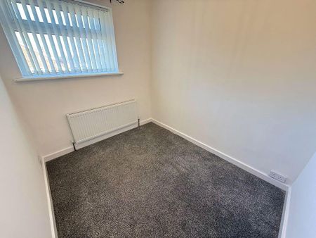 3 bedroom apartment to rent - Photo 2