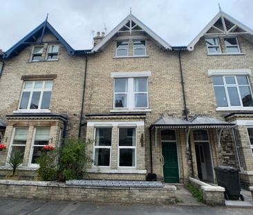 Feversham Crescent, Wigginton Road - P2111 - Photo 1