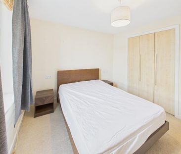 2 bedroom flat to rent - Photo 6