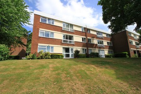 Lloyd Square, Niall Close, Edgbaston, B15 - Photo 3