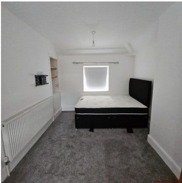 5 Bed Semi-Detached House, Tyntesfield Road, BS13 - Photo 3