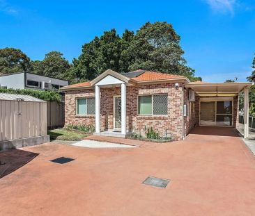 Private, Quite & Convenient Located Home - Photo 5