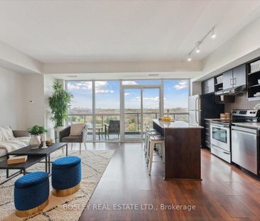 1503 35 Brian Peck Crescent - Photo 5