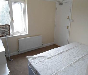 1 bed house / flat share to rent in Goring Road - Photo 6