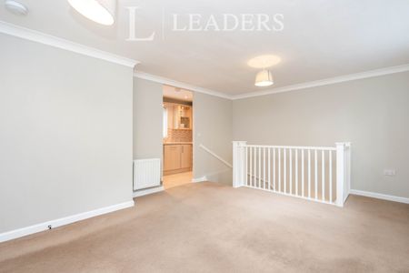 2 bedroom apartment to rent Whites Way, Hedge End, SO30 - Photo 5