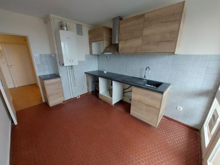 Location Appartement 3 pièces 73m² COLOMIERS 31770 - Photo 2
