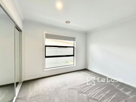 18 Dunnart Circuit, Throsby ACT 2914 - House For Rent | Domain - Photo 2