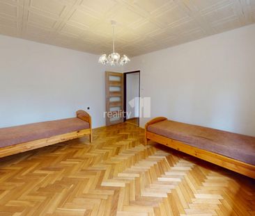 Pronájem bytu 2+1 56 m² - Fotografie 2