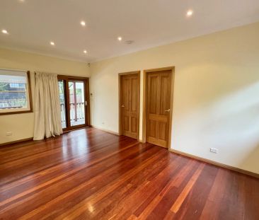 Well Presented Three Bedroom Home In Convenient Location! - Photo 1