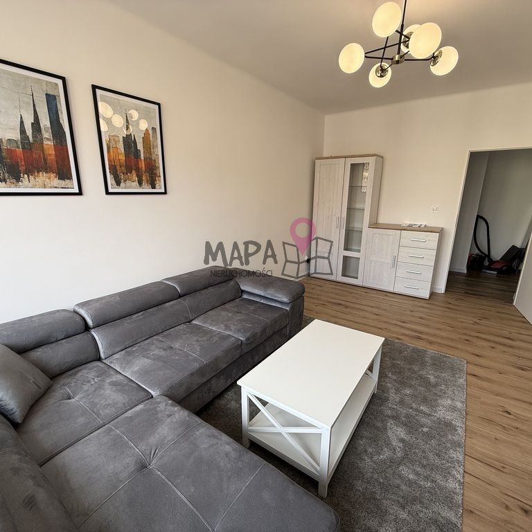 Mazowicka Centrum 2 pok 49m2 bdb standard, parking - Photo 1