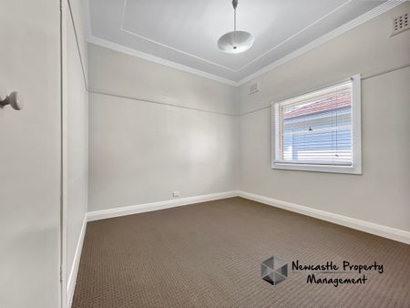 32 Woodlands Avenue, New Lambton - Photo 2