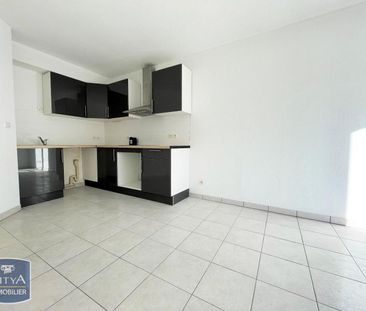 Location Appartement 2 pièces 34m² MONTFAVET 84140 - Photo 1