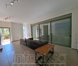 Μονοκατοικία για ενοικίαση - Σαρωνίδα - Photo 3