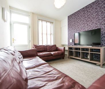 Beamsley Terrace, Hyde Park, Leeds - Photo 1