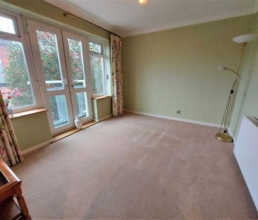 4 bedroom detached house to rent - Photo 4