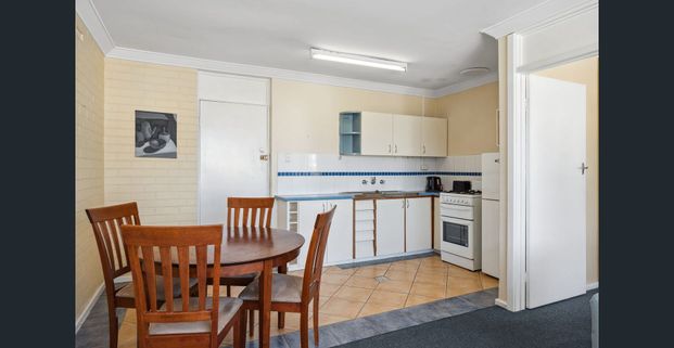 Beachside Apartment - Photo 1