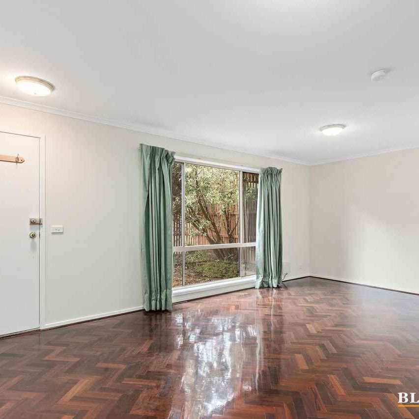 Neat three bedroom townhome... - Photo 1