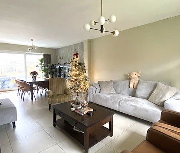 Rustig gelegen woning met 3 slaapkamers - Photo 1